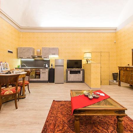 Lussuoso Appartamento Nel Cuore Di Bologna Exterior foto